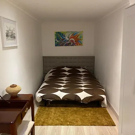Cosy, Charming With Courtyard Appartamento Parigi